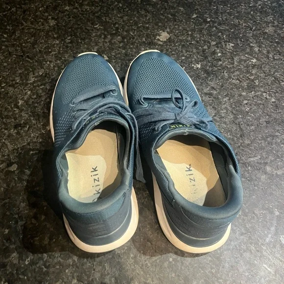 Kizik Blue Sneakers - Picture 7 of 10